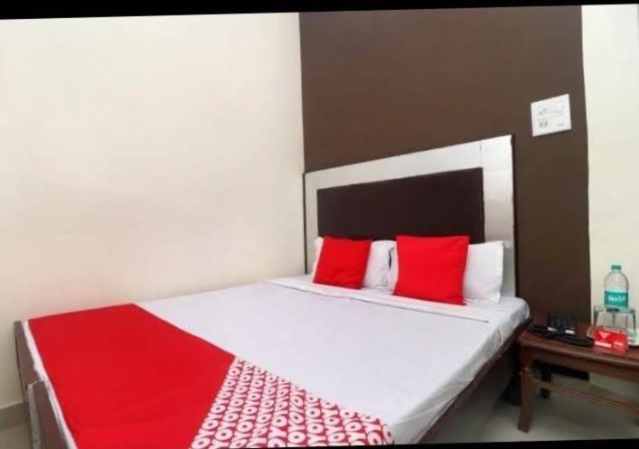 Hotel Blessing Inn By Grb Jalandhar Luaran gambar